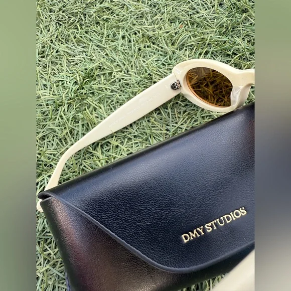 ✨DMY Studios Valentina Ivory Sunglasses